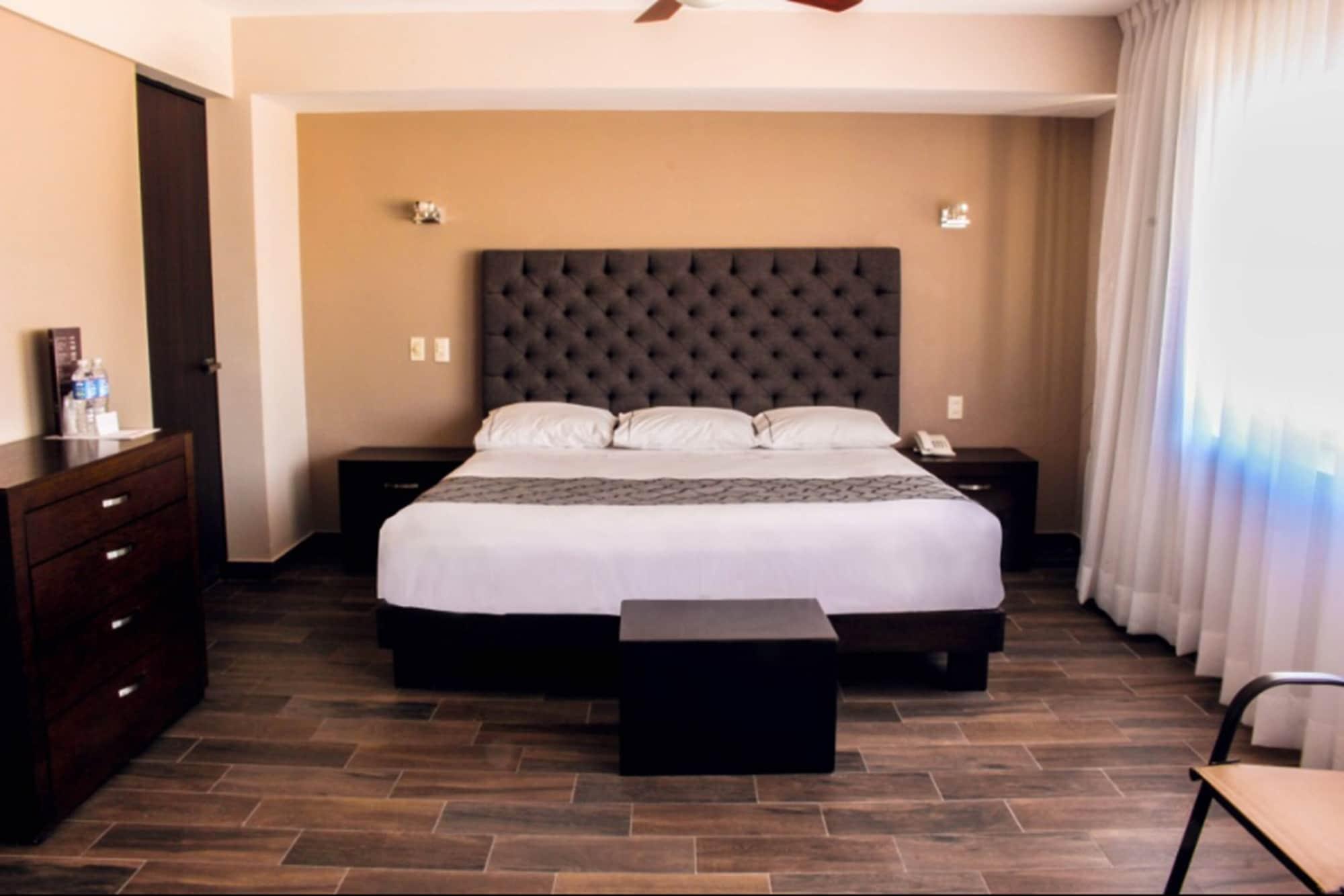 Hotel Senorial Platino León Dış mekan fotoğraf